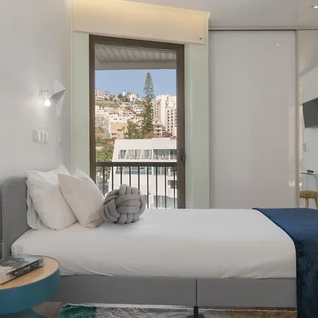 Baia I By An Island * فونشال