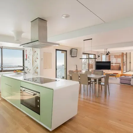 Baia I By An Island Φουνκάλ