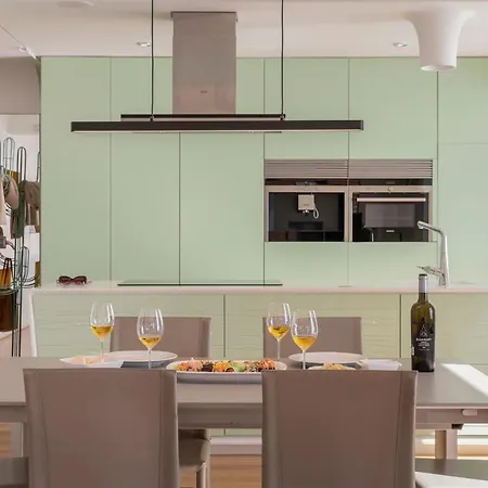 Baia I By An Island * Φουνκάλ