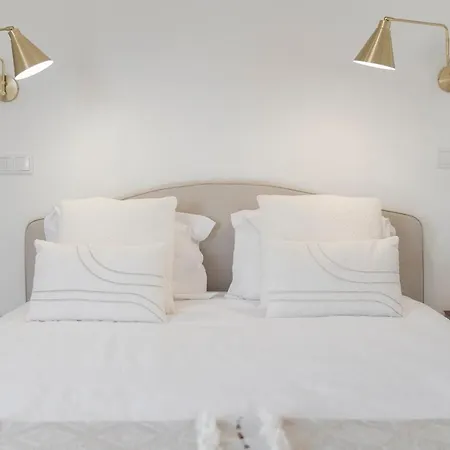 Baía I By An Island